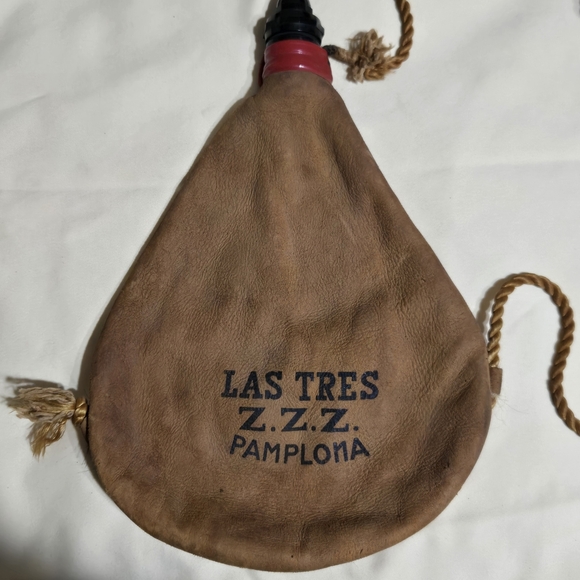 Las Tres Z.Z.Z Pamploma Leather Wine Bota - Picture 2 of 5